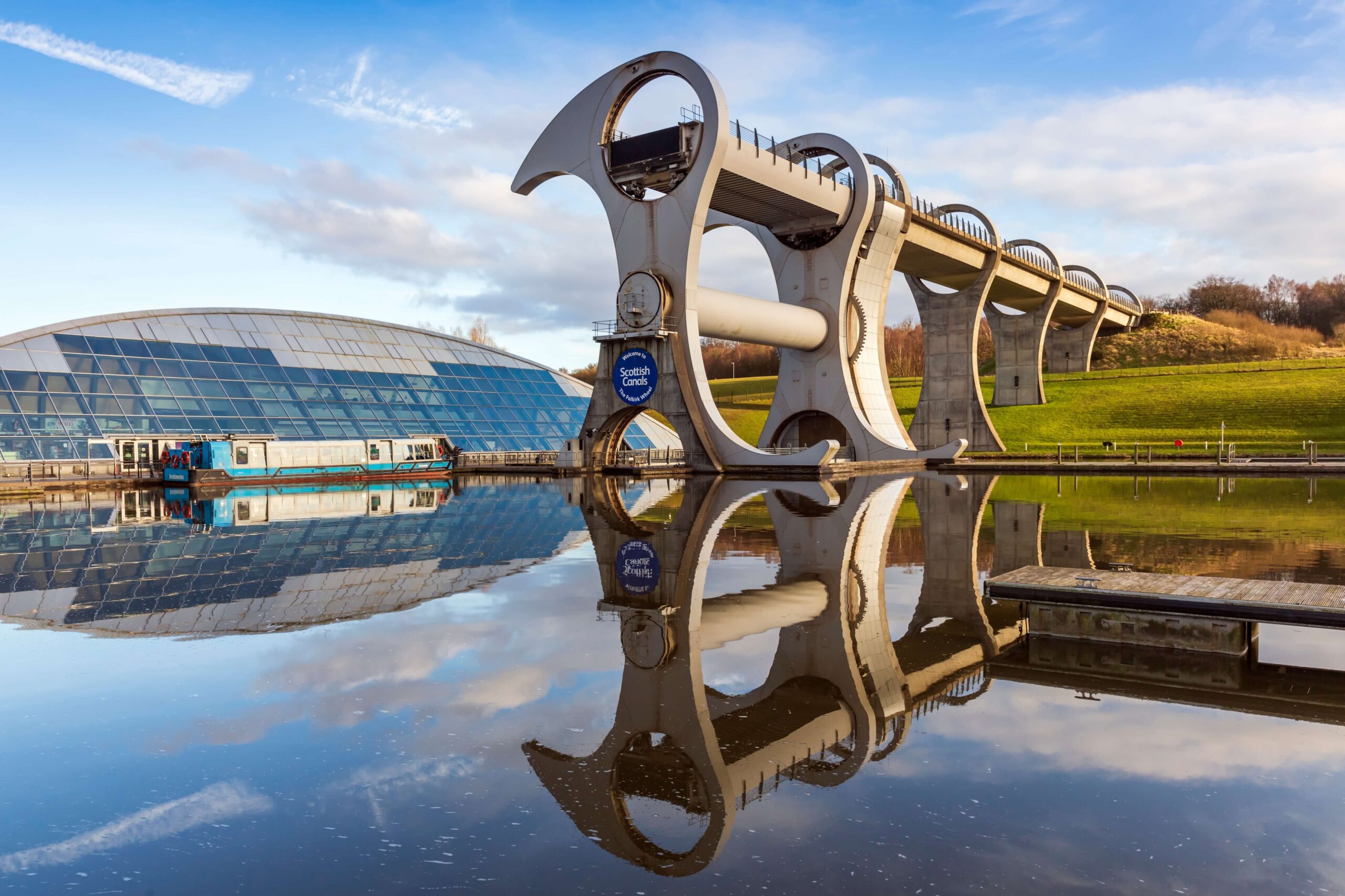 The Falkirk Wheel - Falkirk, Scotland, UK.jpg